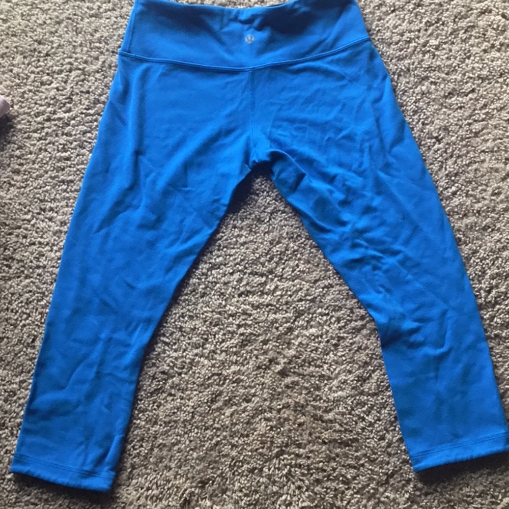 Lulu reversible cropped leggings